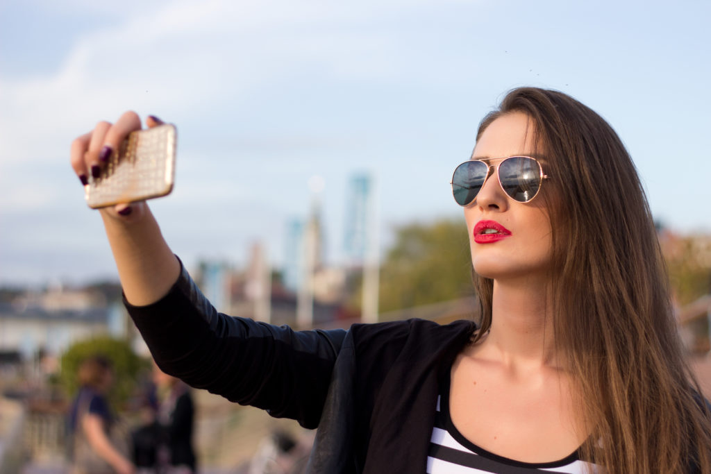 the millennial selfie generation